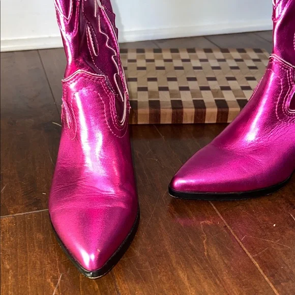 Dolce Vita Metallic Pink Heeled Boots - Picture 7 of 7